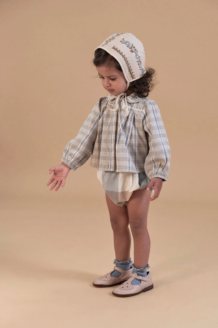 Apolina Baby Betsy Bonnet - Biscuit Sale 4 Apolina Baby Betsy Bonnet - Biscuit Sale