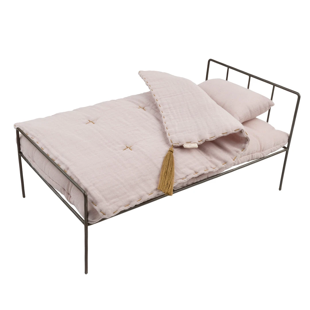 Numero 74 Doll Metal Bed Set Sale 3 Numero 74 Doll Metal Bed Set Sale