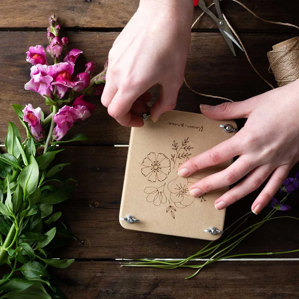 Create Sow N Sow Flower Press 'Posy' Mini 6 Create Sow N Sow Flower Press 'Posy' Mini