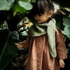 Poudre Organic Accessories Organic Muslin Menthe Scarf - Oil Green Peacock Motif 9 Poudre Organic Accessories Organic Muslin Menthe Scarf - Oil Green Peacock Motif